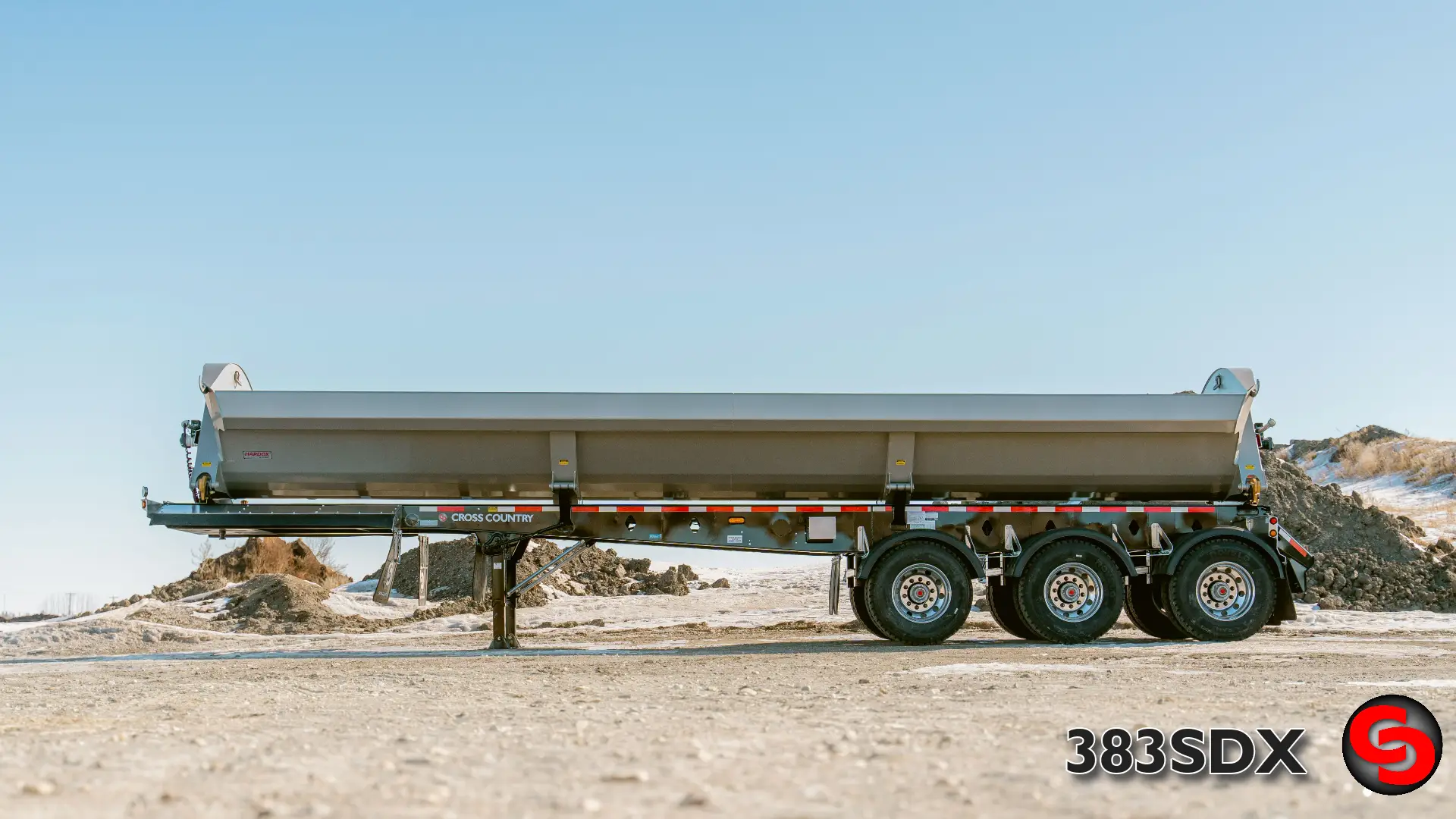 38' Tridem Side Dump — photo 3