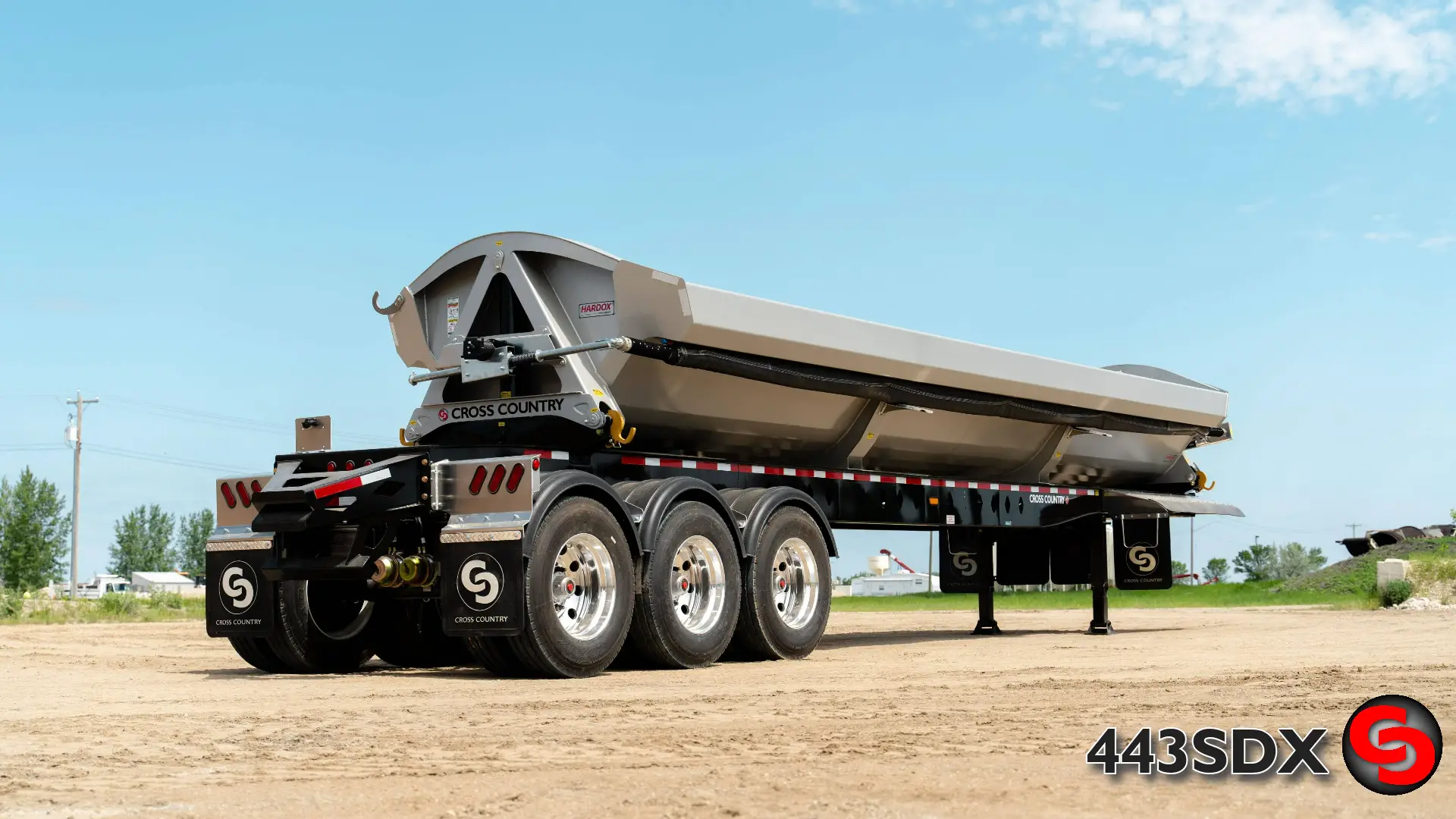 44' Tridem Side Dump — photo 7
