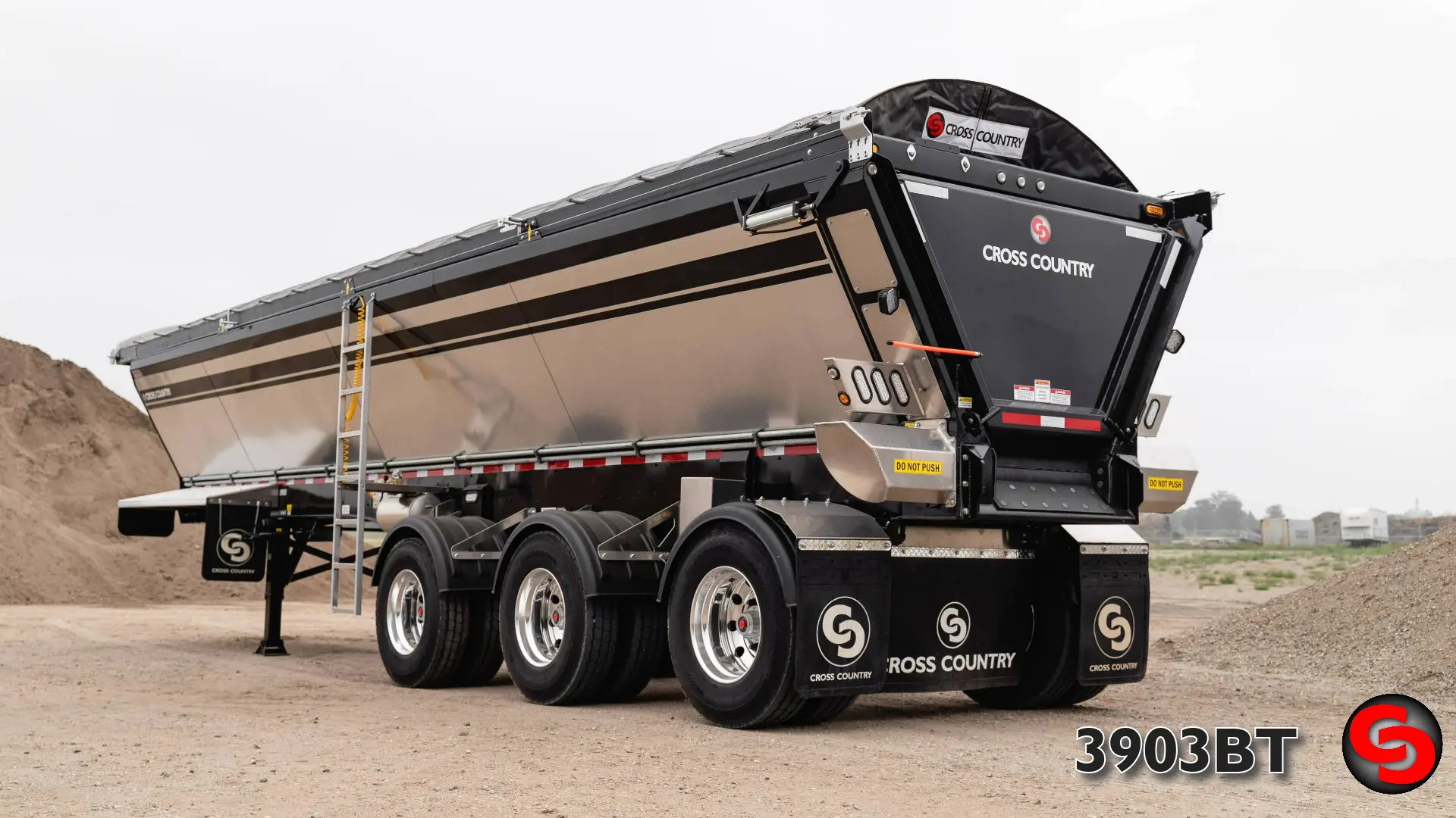 39' Tridem Belt Trailer — photo 4