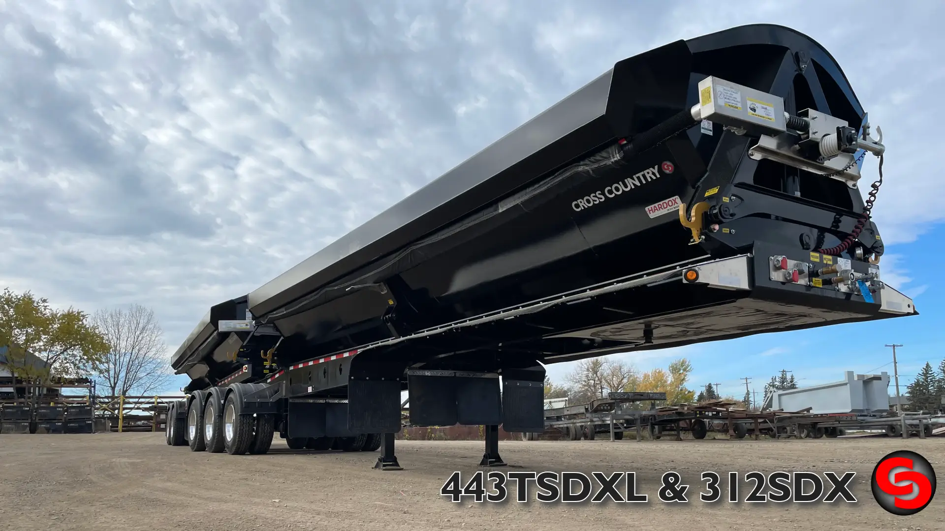 44' Tridem Side Dump — photo 19