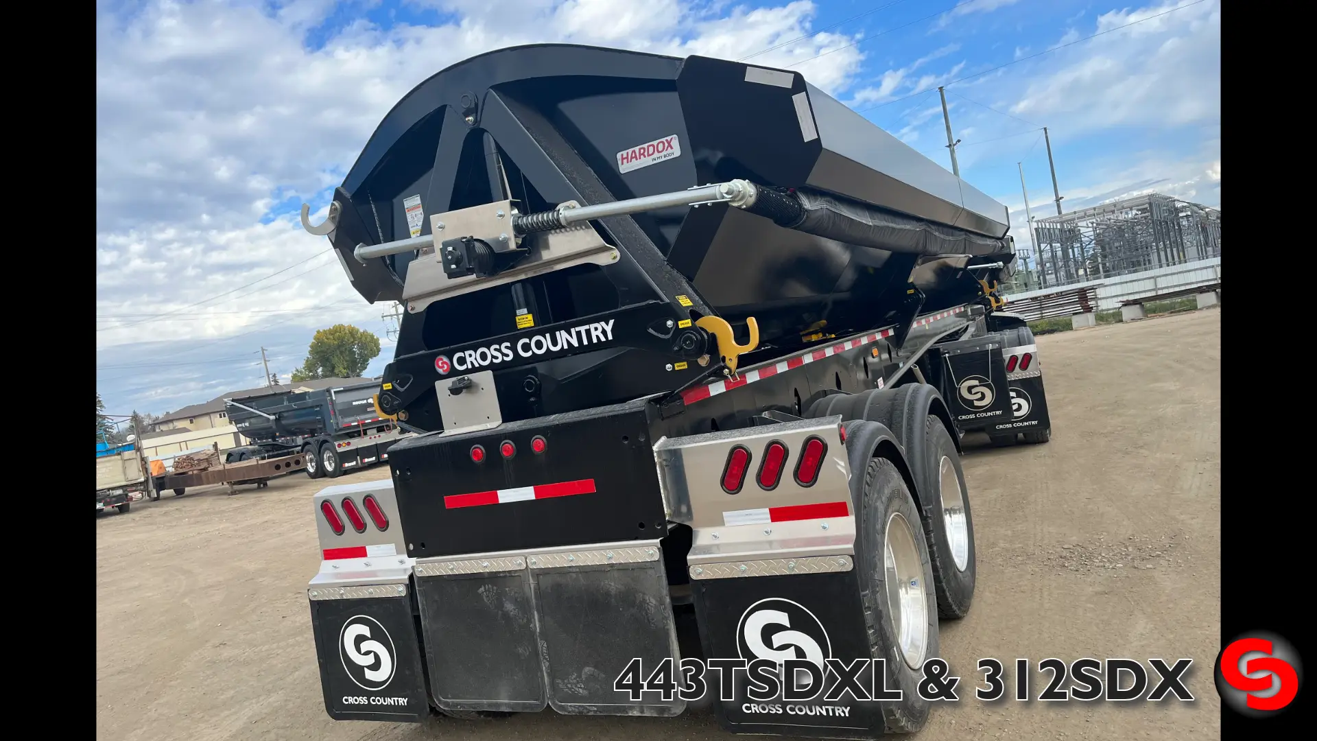 44' Tridem Side Dump — photo 14