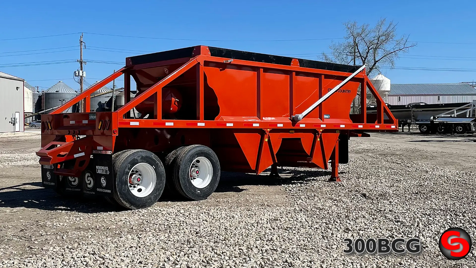 300BCG — 30' 2-Axle Crossgate Belly Dump — photo 3