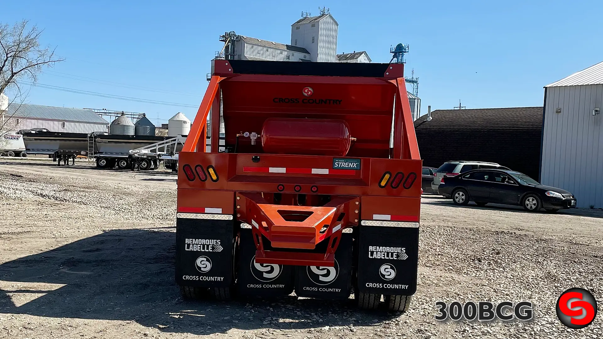 300BCG — 30' 2-Axle Crossgate Belly Dump — photo 5