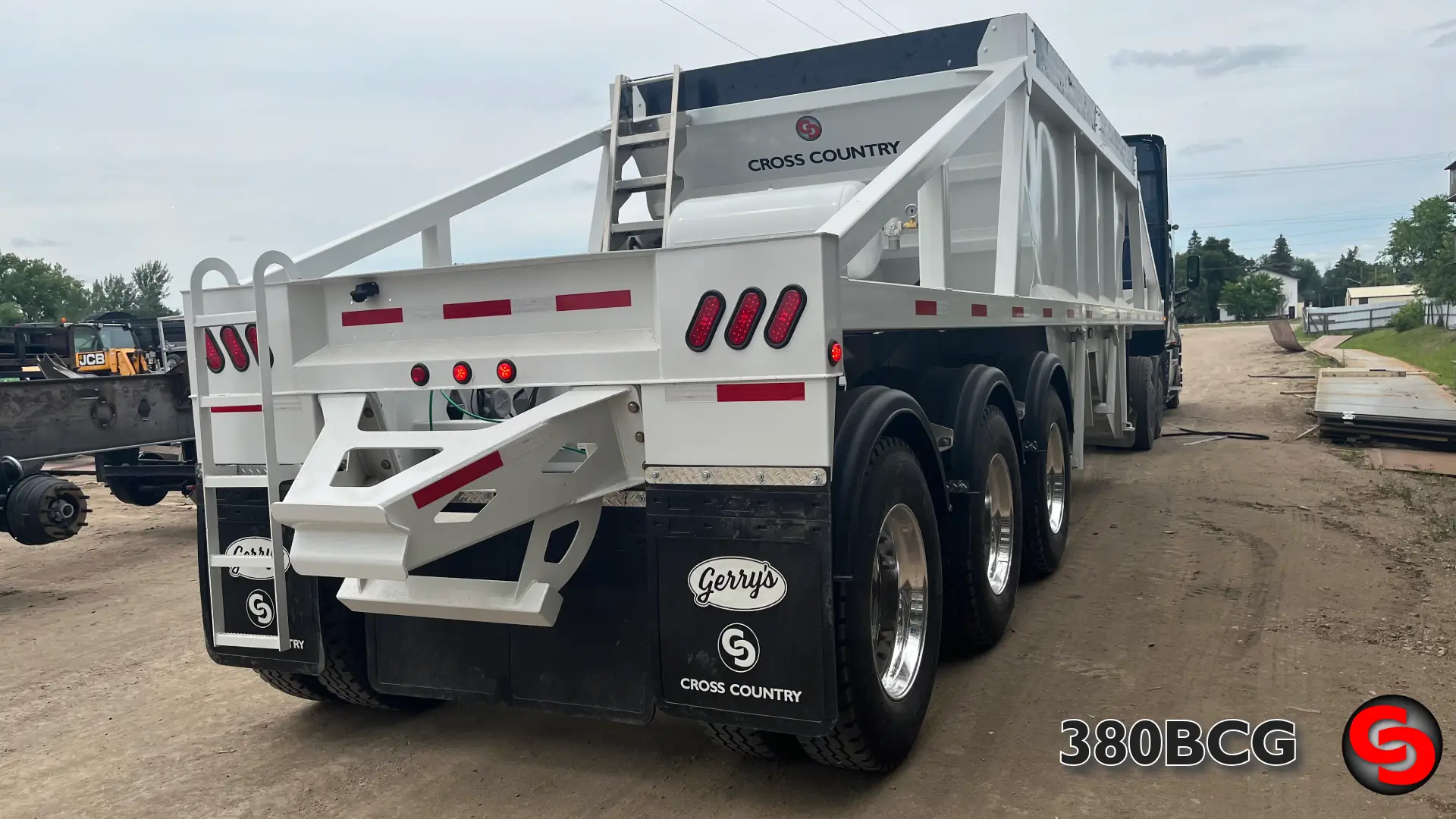 380BCG — 38' Tridem Crossgate Belly Dump — photo 5