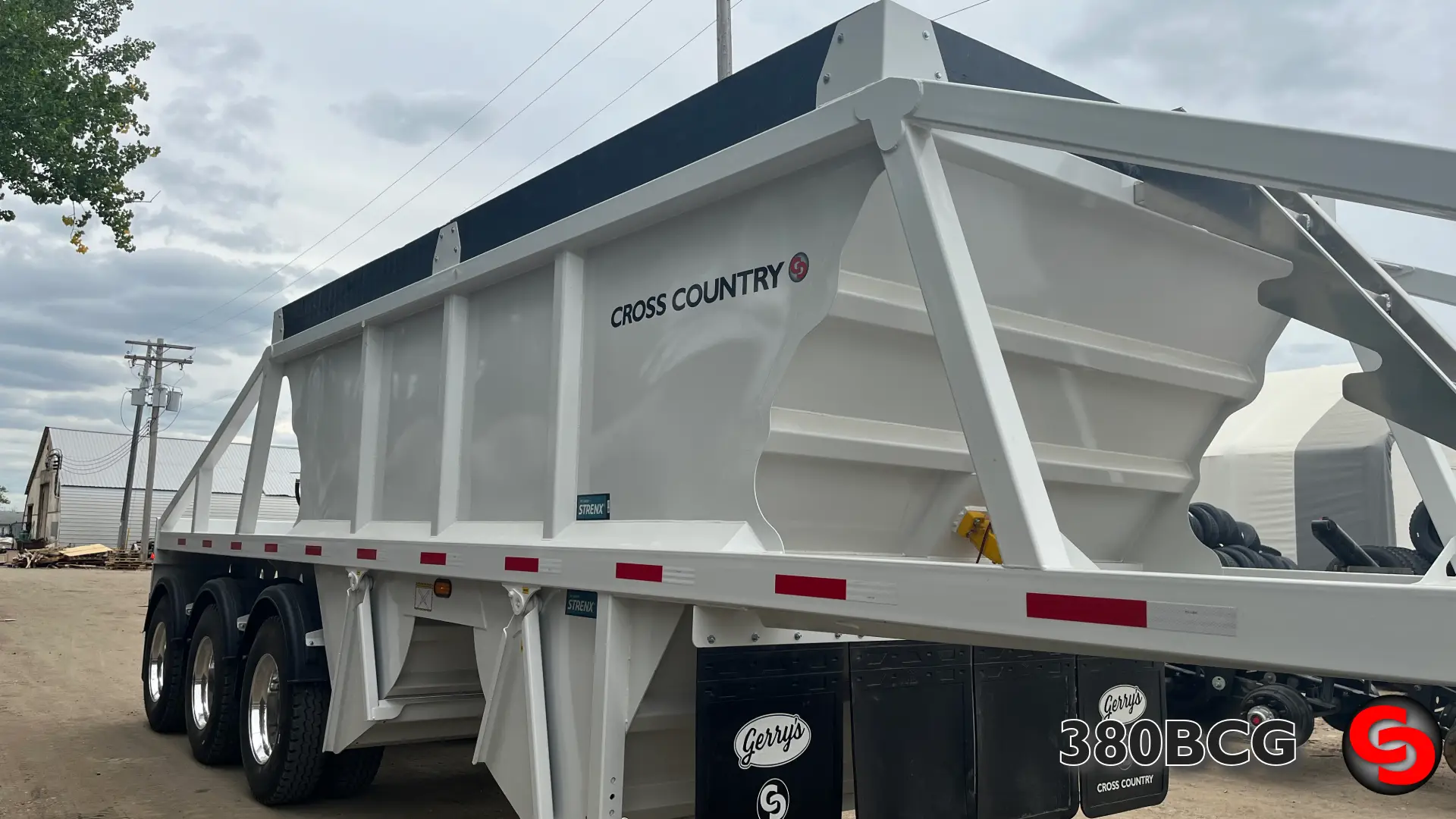 380BCG — 38' Tridem Crossgate Belly Dump — photo 6