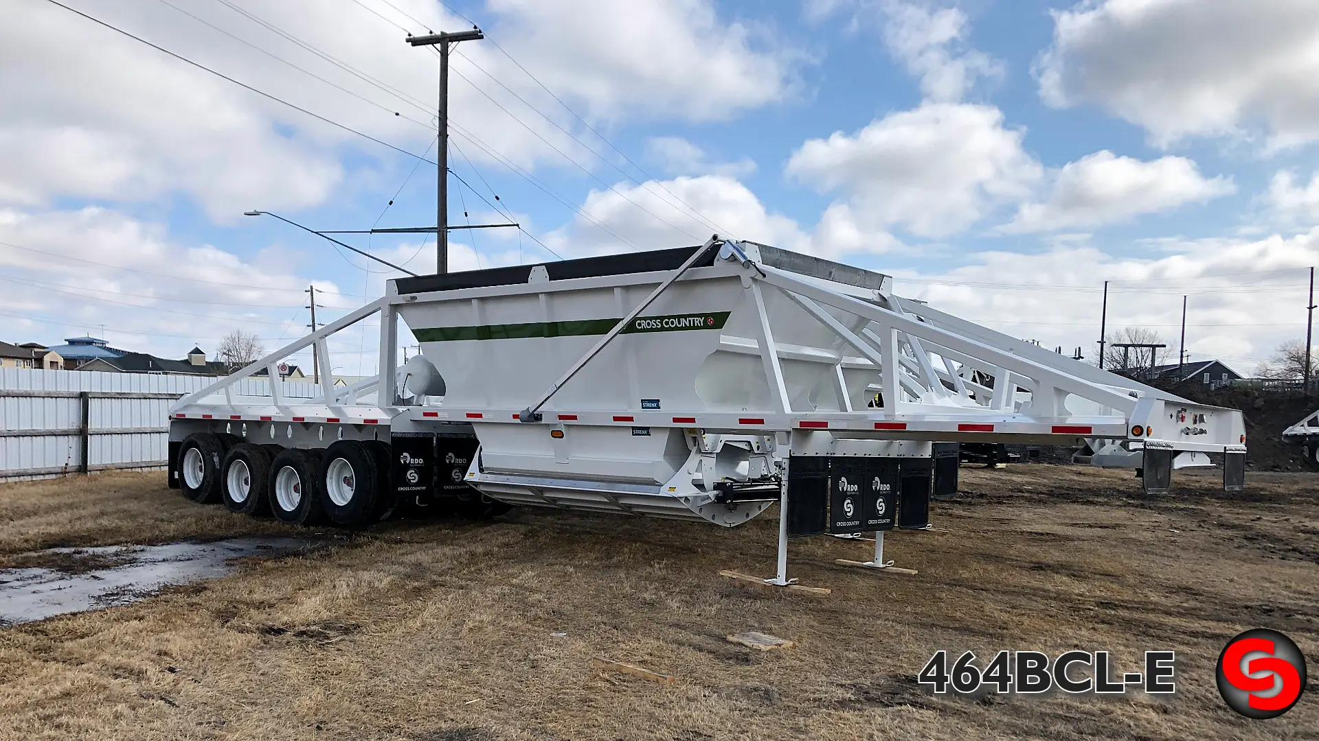 46' 4-Axle Clamshell Belly Dump